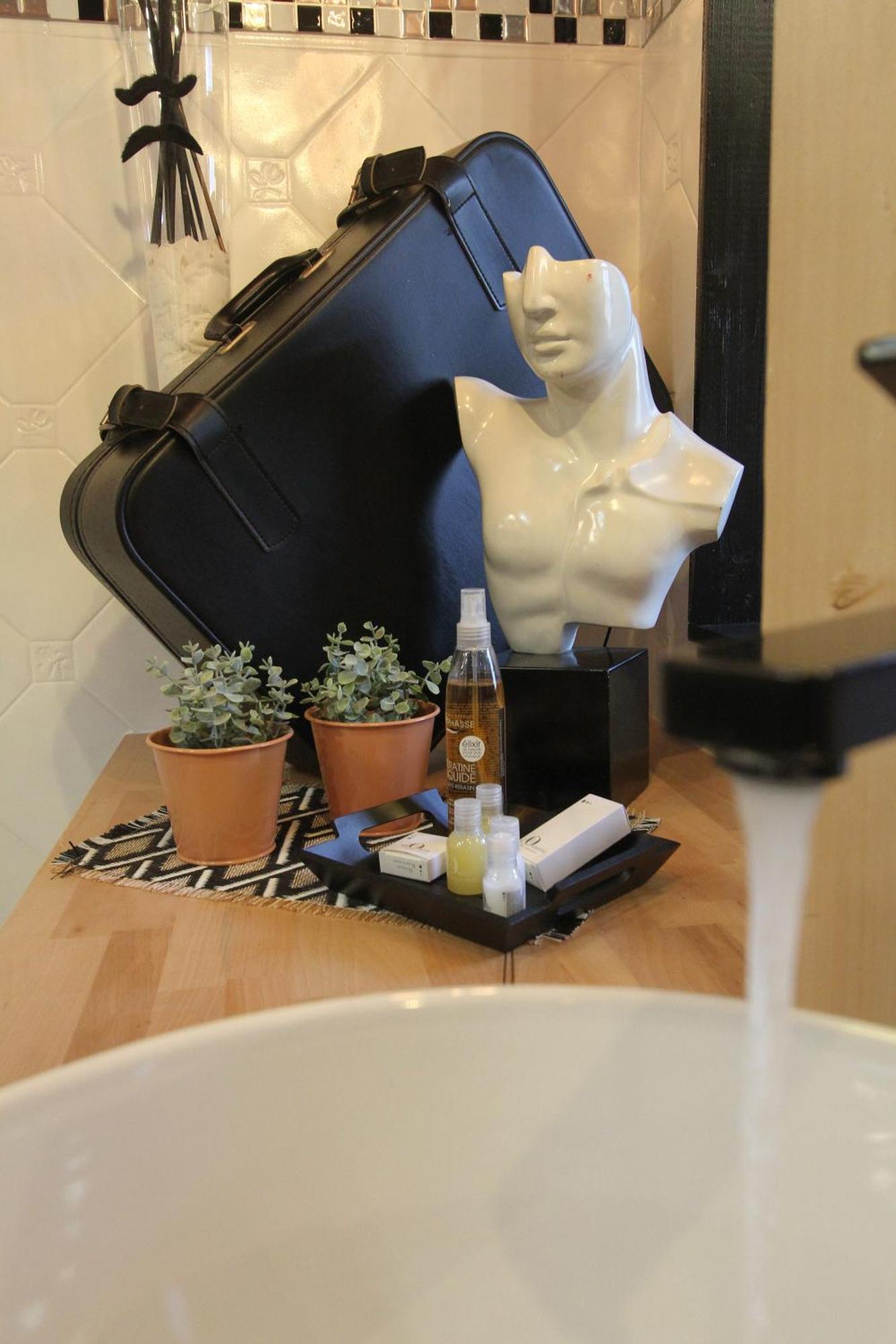 Taty Ginette Maison Et Table D'Hotes Marolles  Exteriér fotografie